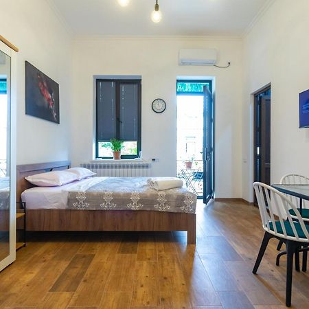 Ferienwohnung Mulberry Ბჟოლები Kutaissi Exterior foto