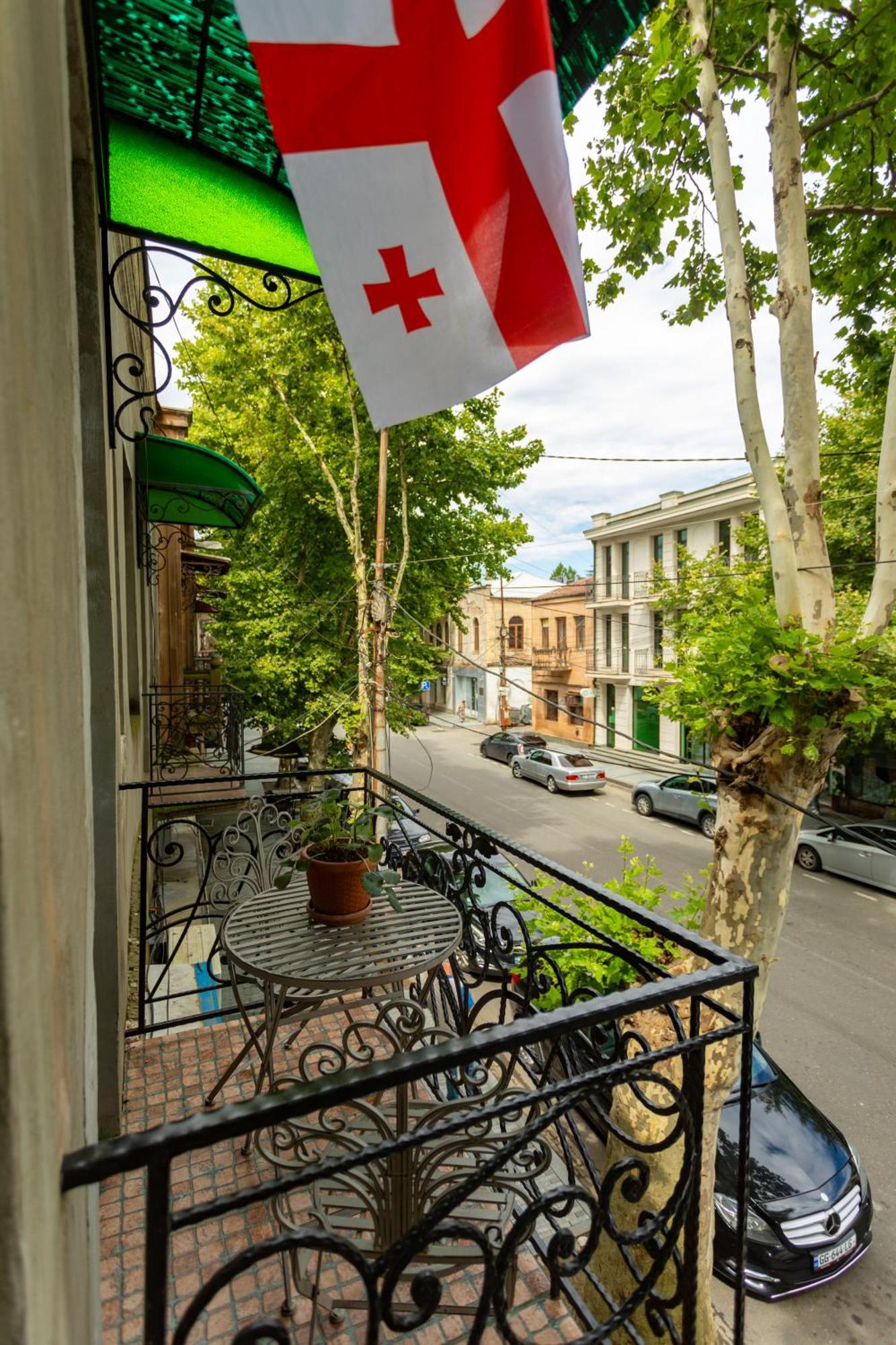 Ferienwohnung Mulberry Ბჟოლები Kutaissi Exterior foto