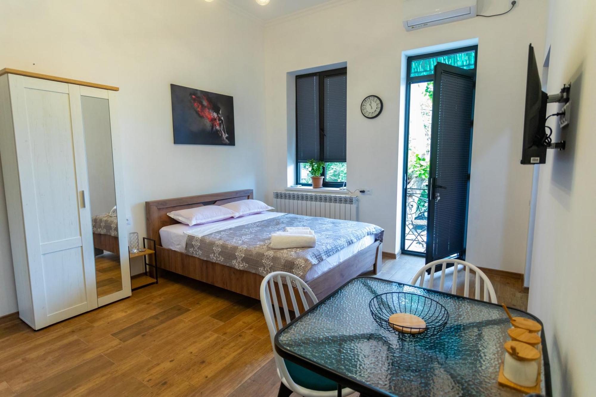 Ferienwohnung Mulberry Ბჟოლები Kutaissi Exterior foto